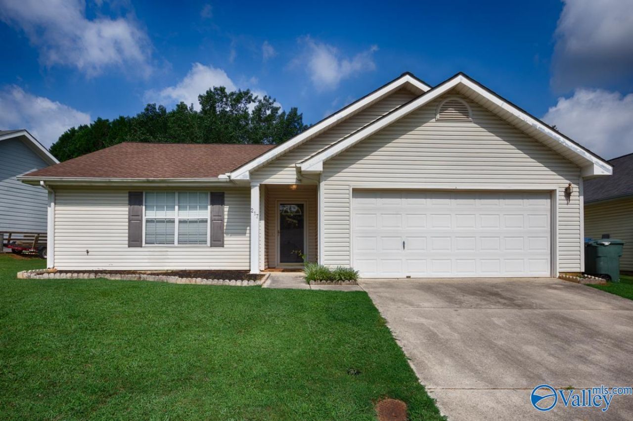 217 Ironwood Court, Madison, AL 35758 Main Photo