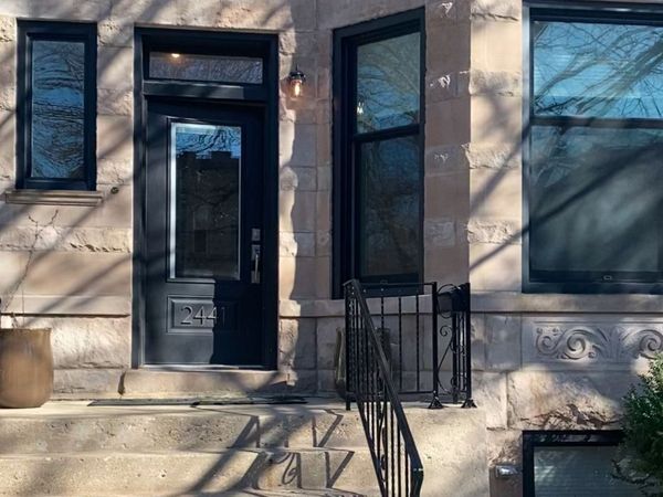 2441 N Mozart Street , Chicago, IL 60647