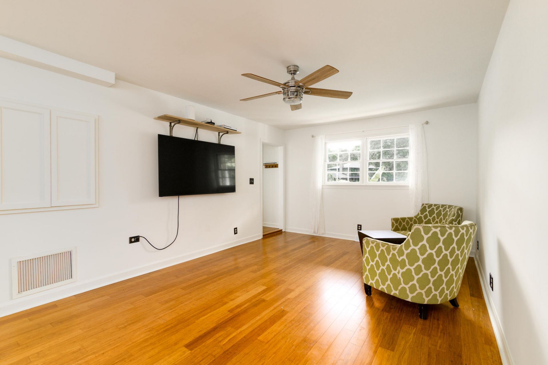 454 Trapier Drive Photo 15