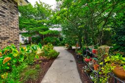 454 Trapier Drive photo 4