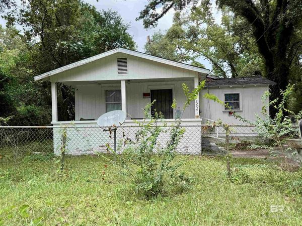 2708 Edgewood Street, Mobile, AL 36607