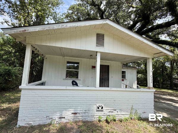 2708 Edgewood Street, Mobile, AL 36607