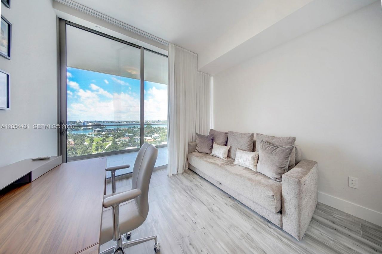 10203 Collins Ave, Unit 1502, Bal Harbour, FL 33154 Photo