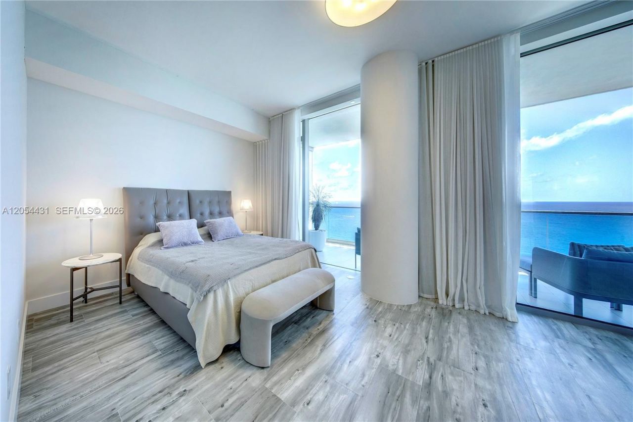 10203 Collins Ave, Unit 1502, Bal Harbour, FL 33154 Photo