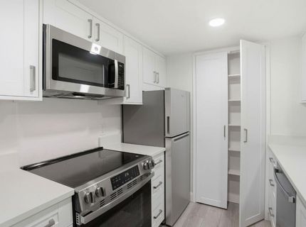 947 Fulton Ave #522, Unit 522, Sacramento, CA 95825 Photo