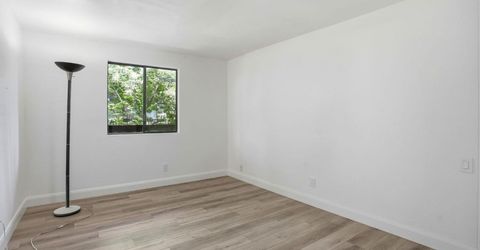 947 Fulton Ave #522, Unit 522, Sacramento, CA 95825 Photo
