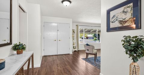 1272 Gary Way, Carmichael, CA 95608 Photo