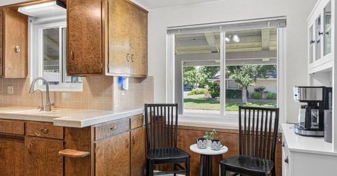 1272 Gary Way, Carmichael, CA 95608 Photo