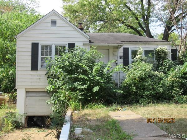 7516 Calvin Avenue , St Louis, MO 63136