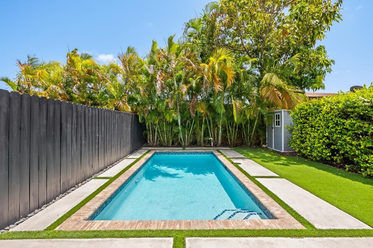 3090 SW 17th Street, Miami, FL 33145 Photo