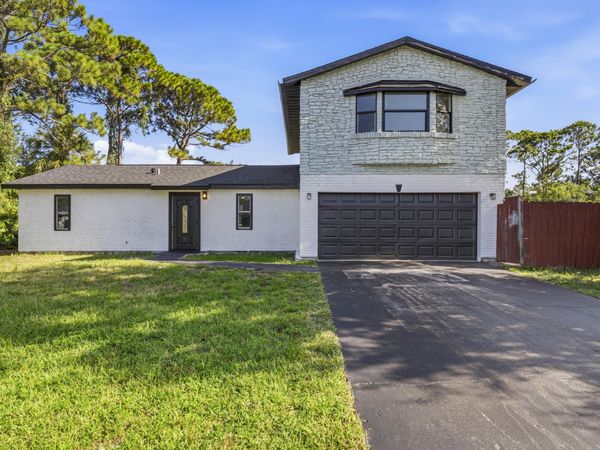 1640 SANDUSKY Street SE, Palm Bay, FL 32909