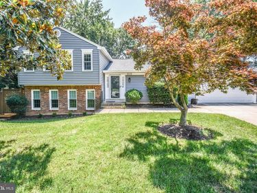 2511 FALLSMERE COURT, FALLS CHURCH, VA 22043