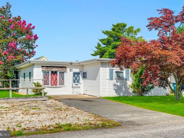 40 W ANCHOR DRIVE, TUCKERTON, NJ 08087