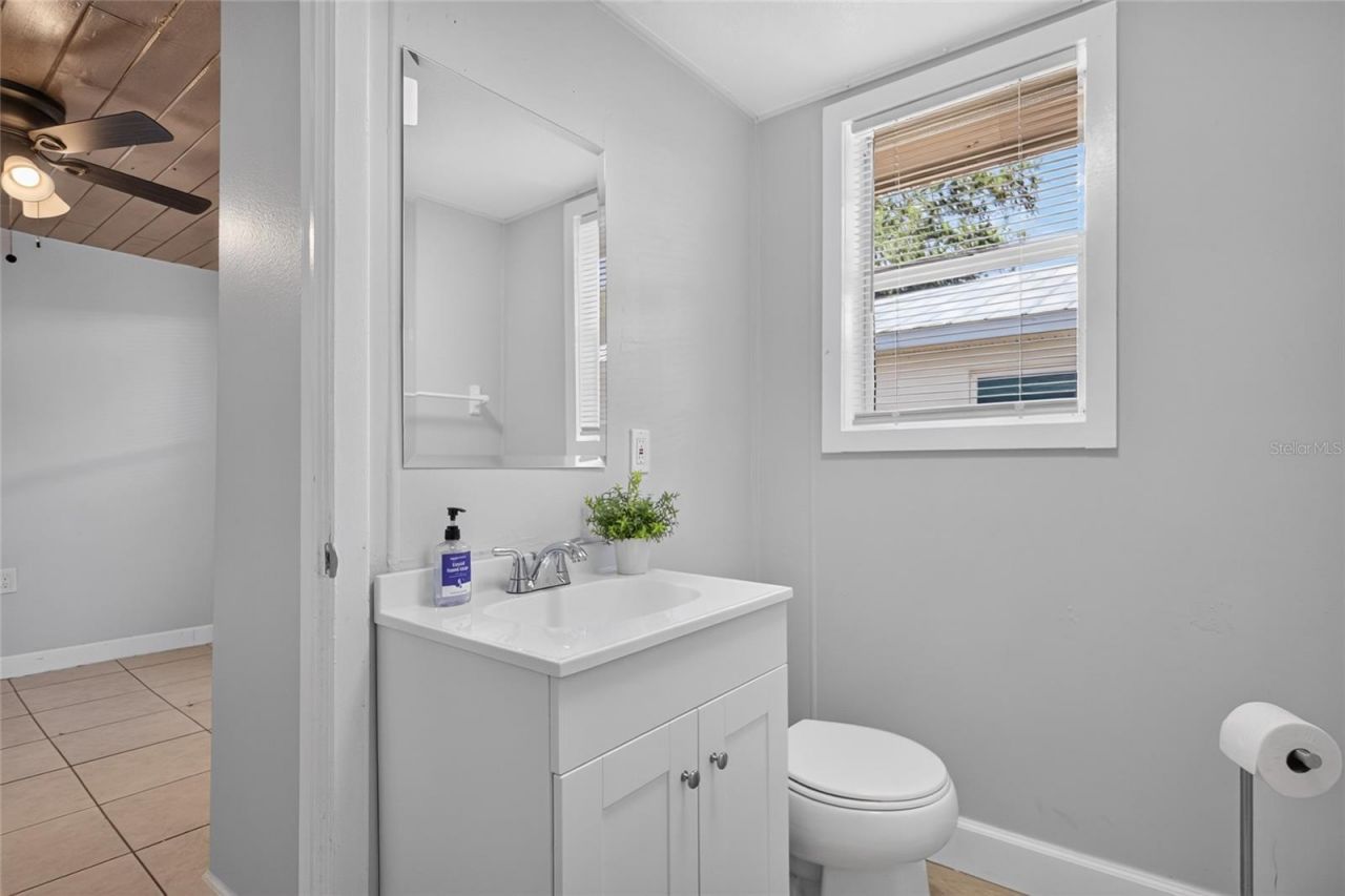2947 Gillespie Avenue , Sarasota, FL 34234 Photo
