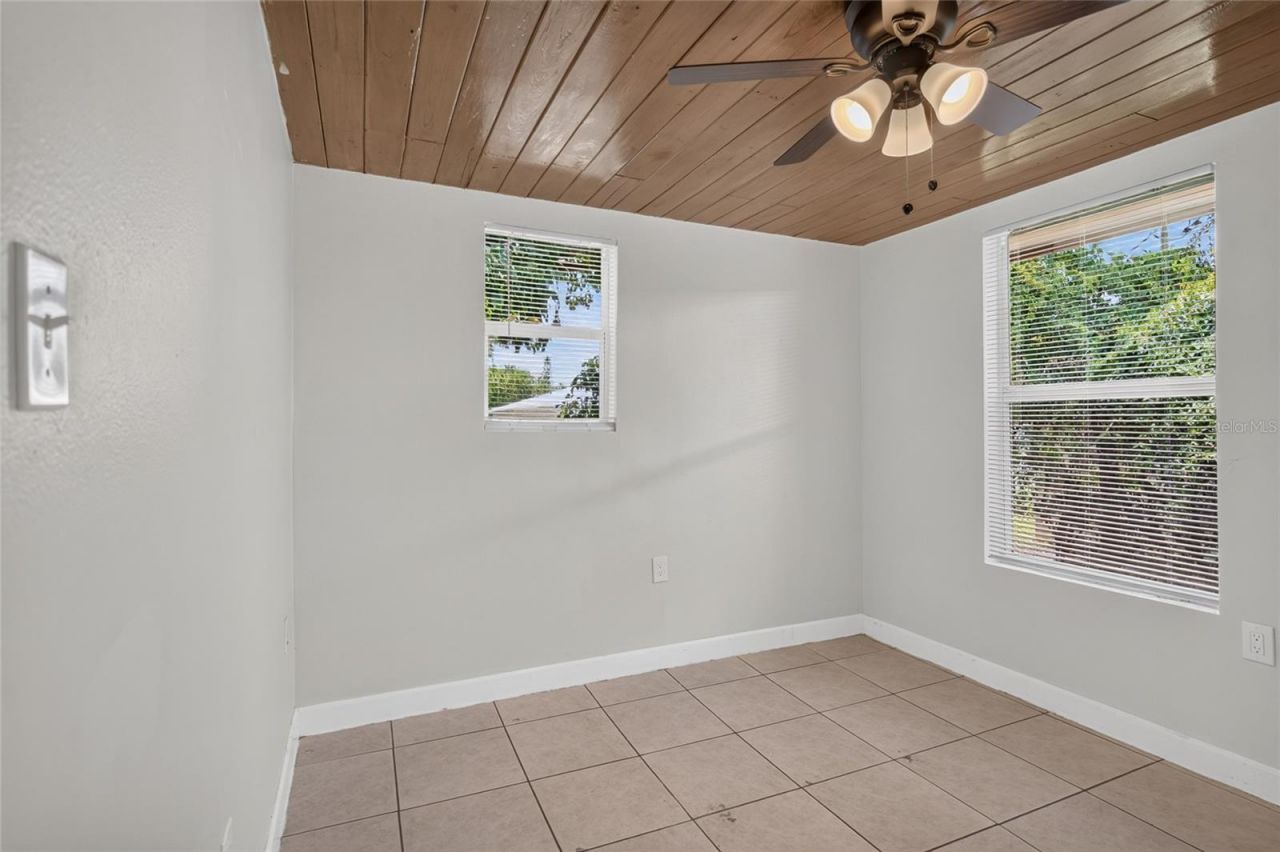 2947 Gillespie Avenue , Sarasota, FL 34234 Photo