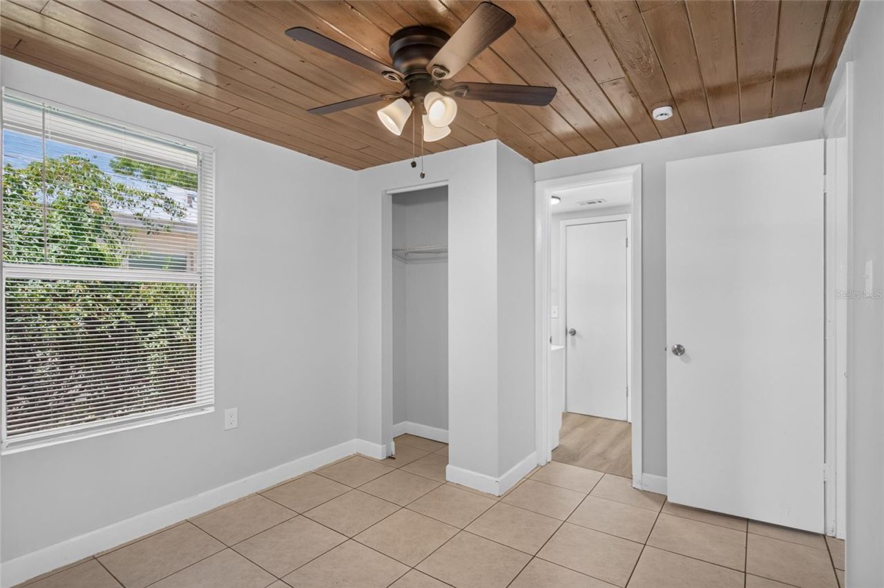 2947 Gillespie Avenue , Sarasota, FL 34234 Photo