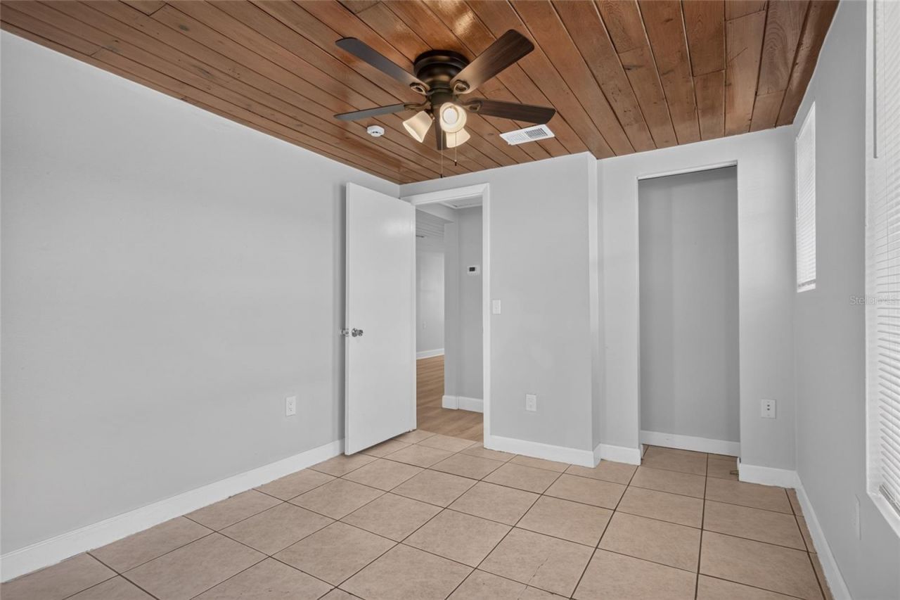 2947 Gillespie Avenue , Sarasota, FL 34234 Photo