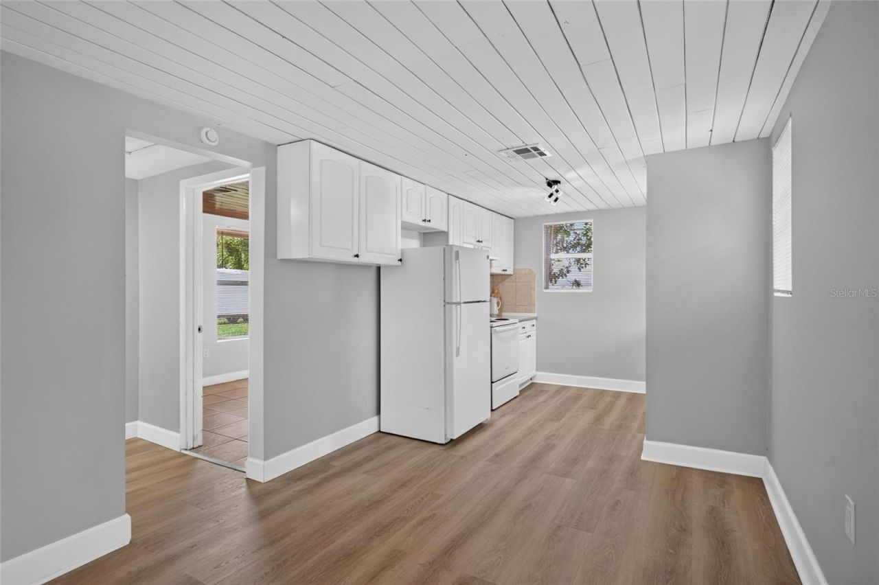 2947 Gillespie Avenue , Sarasota, FL 34234 Photo