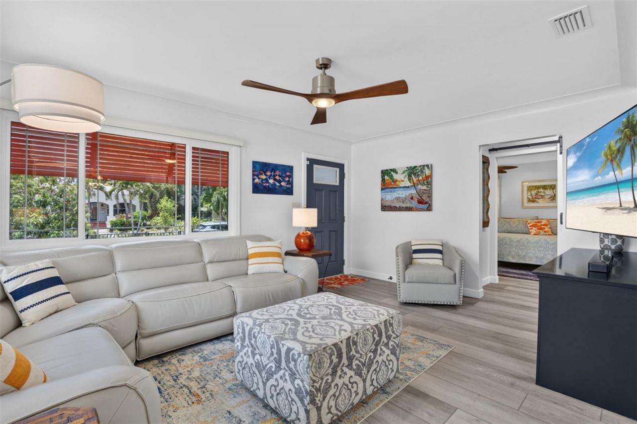 1201 15th Street N, Saint Petersburg, FL 33705 Photo