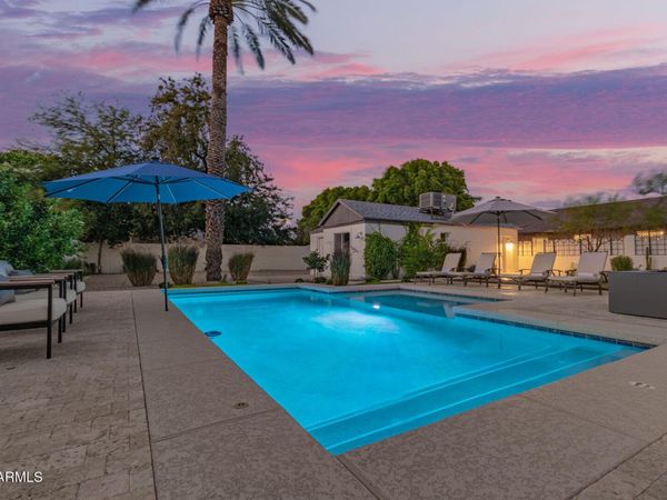 440 W Pepper Place, Mesa, AZ 85201
