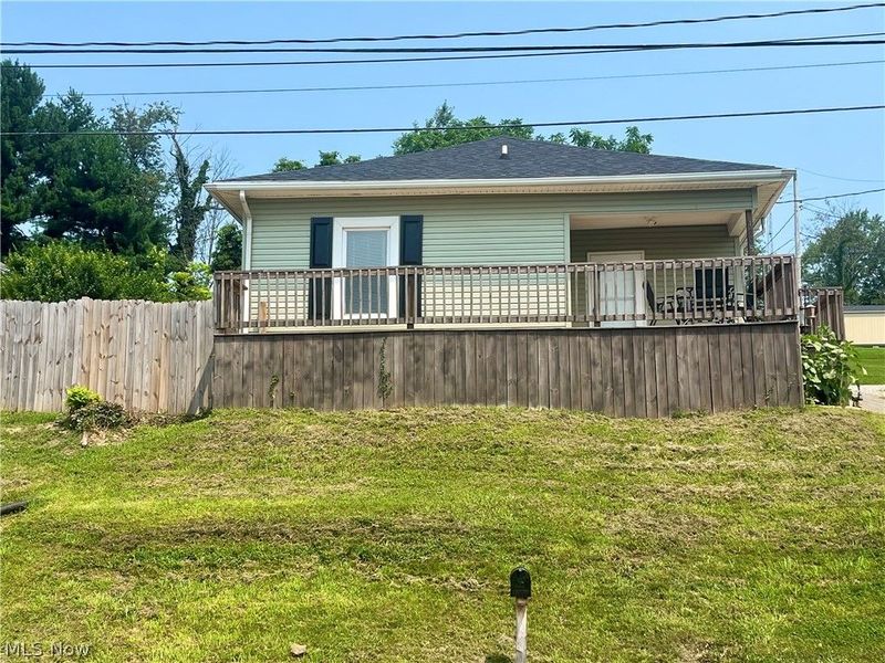 1905 Stewart Avenue, Cambridge, OH 43725 Photo 1