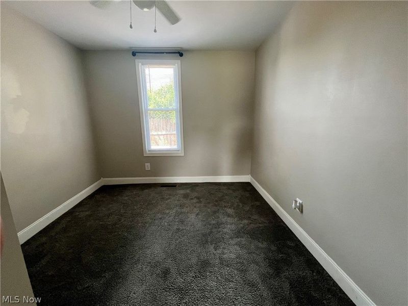 1905 Stewart Avenue, Cambridge, OH 43725 Photo 6