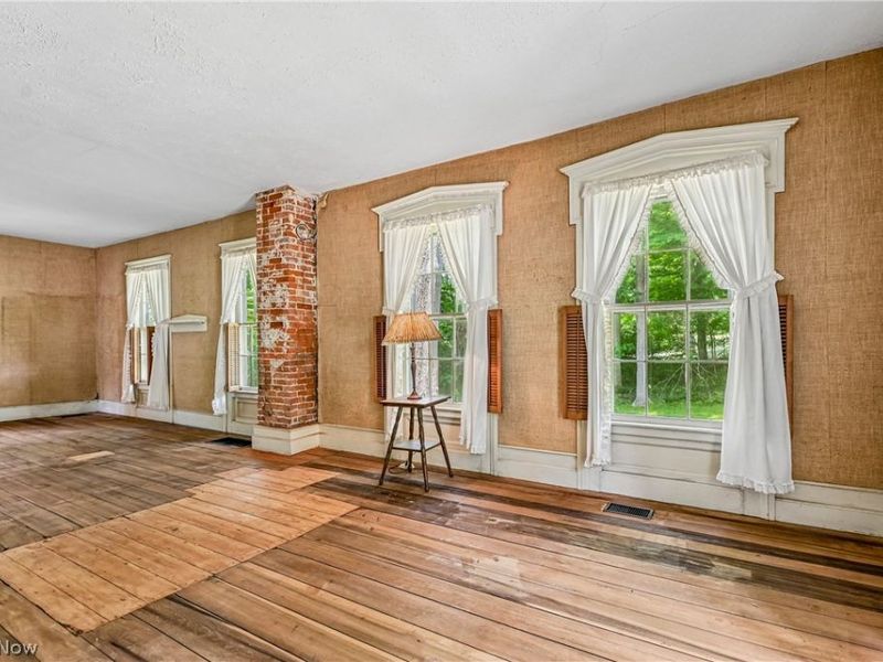 9640 Darrow Road, Twinsburg, OH 44087 Photo 16