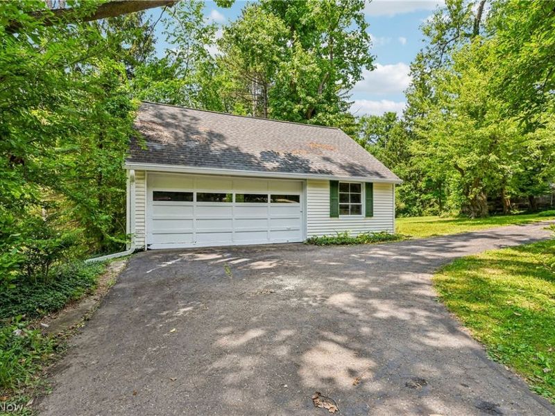 9640 Darrow Road, Twinsburg, OH 44087 Photo 3