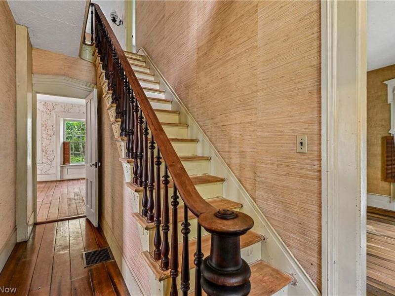 9640 Darrow Road, Twinsburg, OH 44087 Photo 8