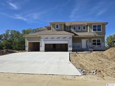 10906 N 172 Street, Bennington, NE 68007