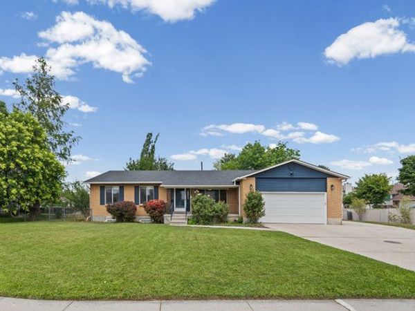 341 E HEATHER RIDGE CIR, Sandy, UT 84070