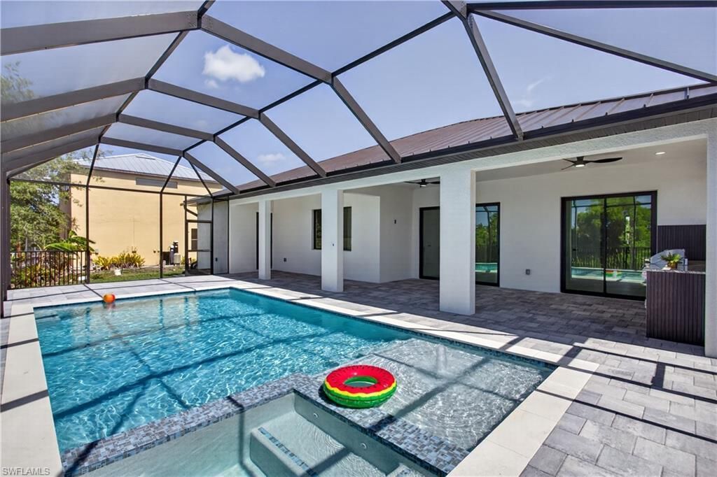 2836 SW 1st Ter, Cape Coral, FL 33991 Photo