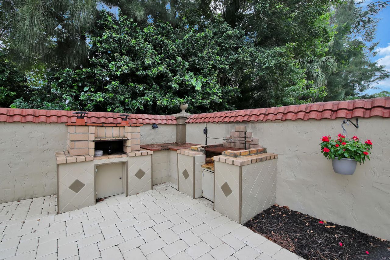 9441 Old Pine Road, Boca Raton, FL 33428 Photo