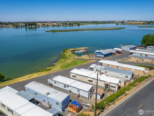 1908 Marina Drive , Unit #4, Moses Lake, WA 98837