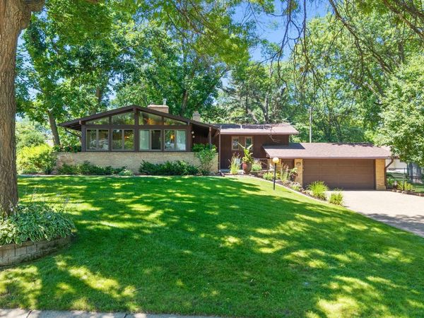 5164 Saint Moritz Drive, Fridley, MN 55421