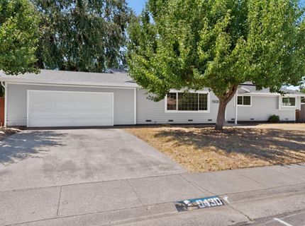9430 Mazatlan Way, Elk Grove, CA 95624 Photo