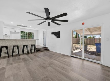 9430 Mazatlan Way, Elk Grove, CA 95624 Photo
