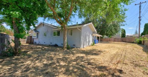 9430 Mazatlan Way, Elk Grove, CA 95624 Photo
