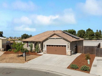727 Crow Creek Cir, Galt, CA 95632 Photo
