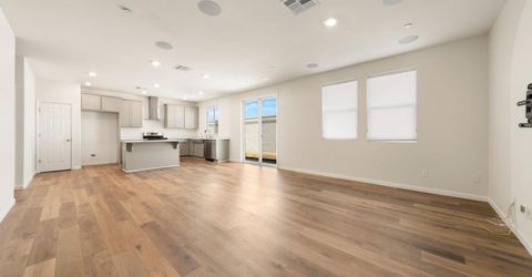 727 Crow Creek Cir, Galt, CA 95632 Photo