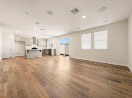727 Crow Creek Cir, Galt, CA 95632 Photo