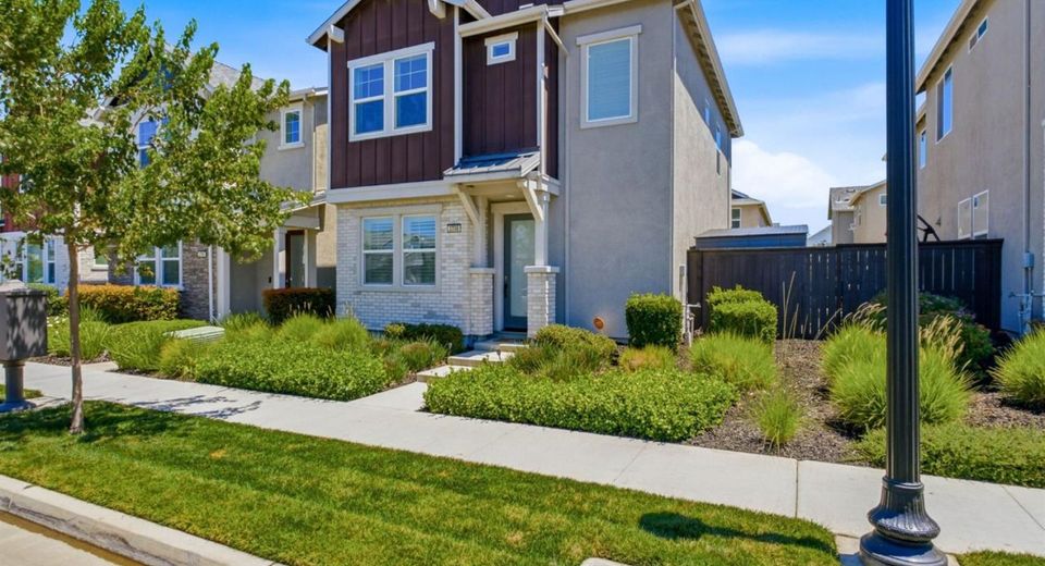 2708 Bathford St, Sacramento, CA 95833 Photo