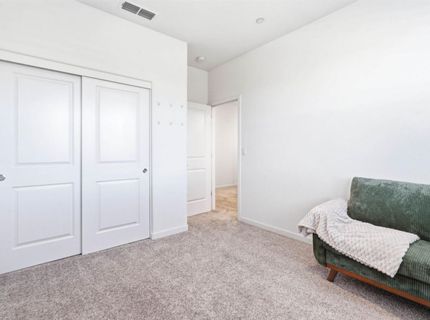 2708 Bathford St, Sacramento, CA 95833 Photo