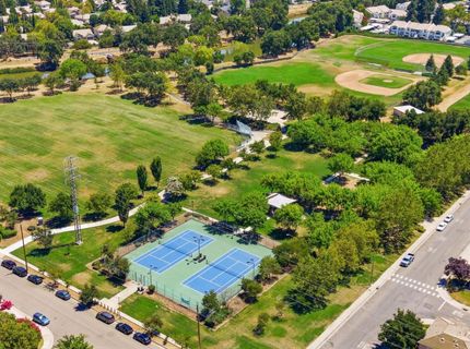 2708 Bathford St, Sacramento, CA 95833 Photo