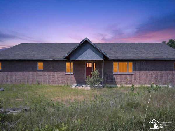 14844 Ida West Road, Petersburg, MI 49270