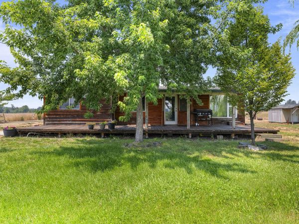 14525 Natoma Avenue, White City, OR 97503