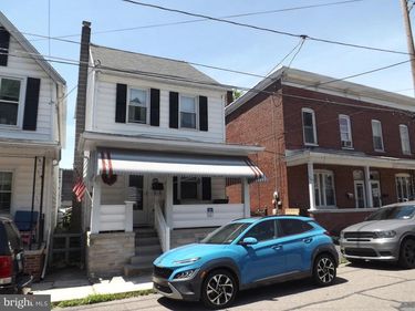 228 S MORRIS STREET, SAINT CLAIR, PA 17970