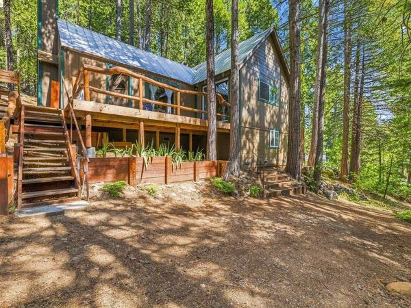 26457 Crystal Rd, Long Barn, CA 95335