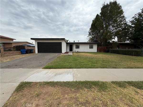7335 Lydia Avenue , Riverside, CA 92504