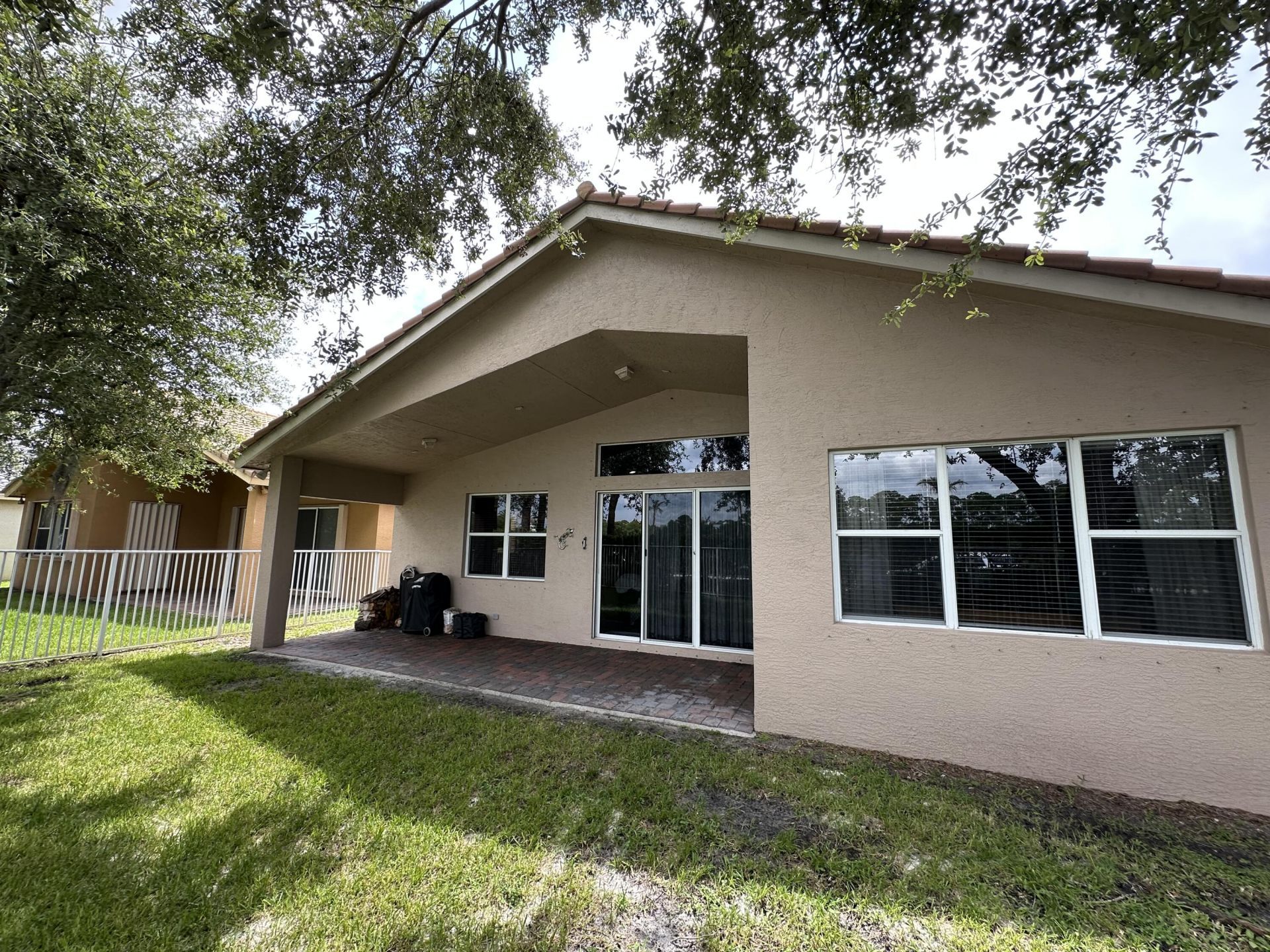 4886 SE Askew Avenue, Stuart, FL 34997 Photo